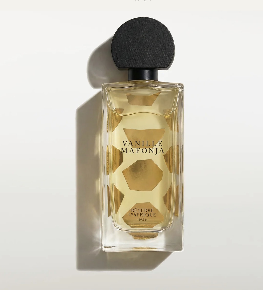 Reserve en Afrique Vanille Mafonja perfume bottle, gold geometric pattern on glass